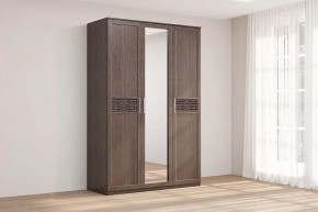 Шкаф 3-х створчатый с зеркалом Кэт-4 Венге Диал в Югорске - yugorsk.mebel-tymen.ru | фото